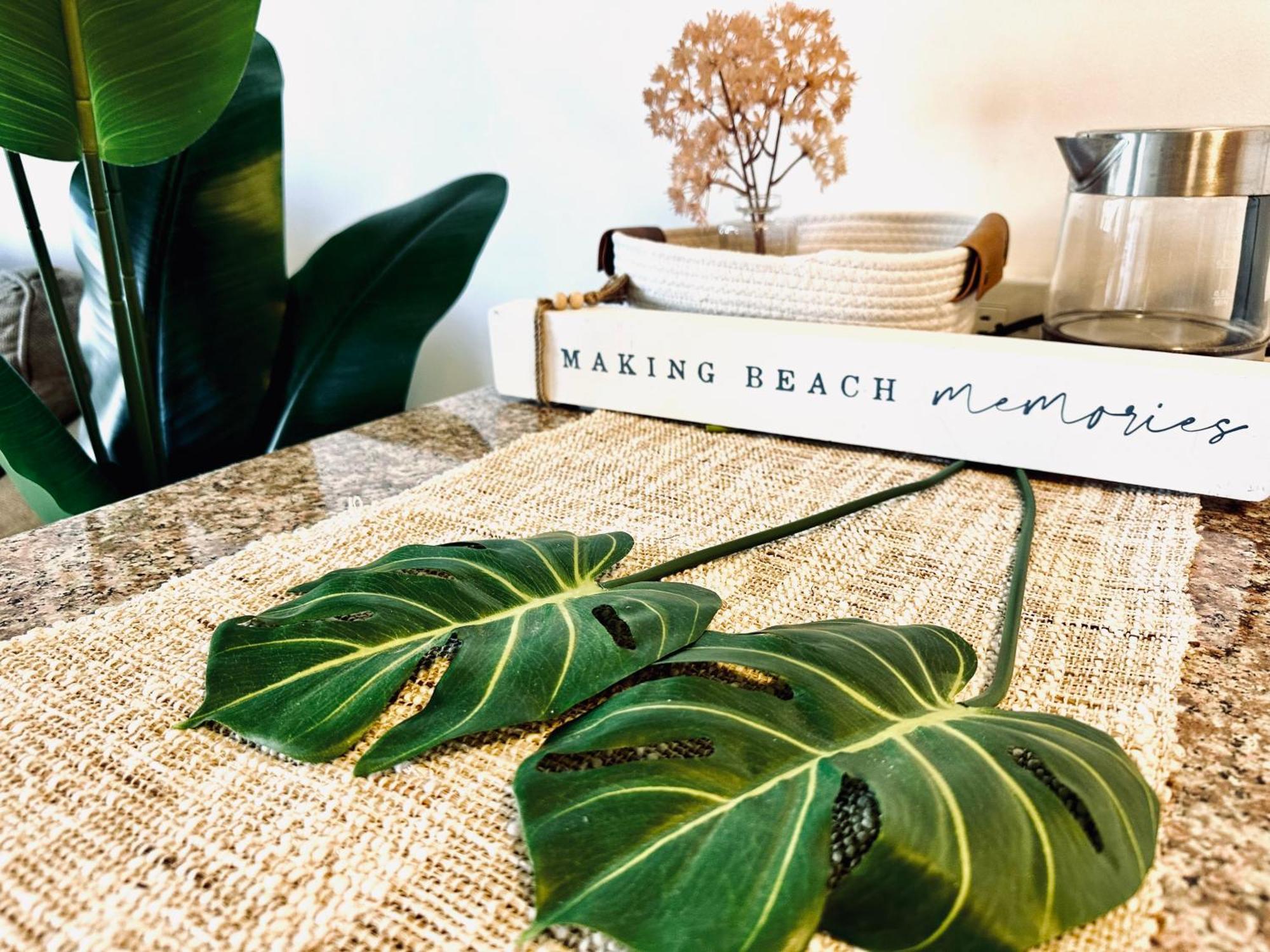 Stunning 1Bd A Block Away To Waikiki Beach Free Parking Гонолулу Экстерьер фото