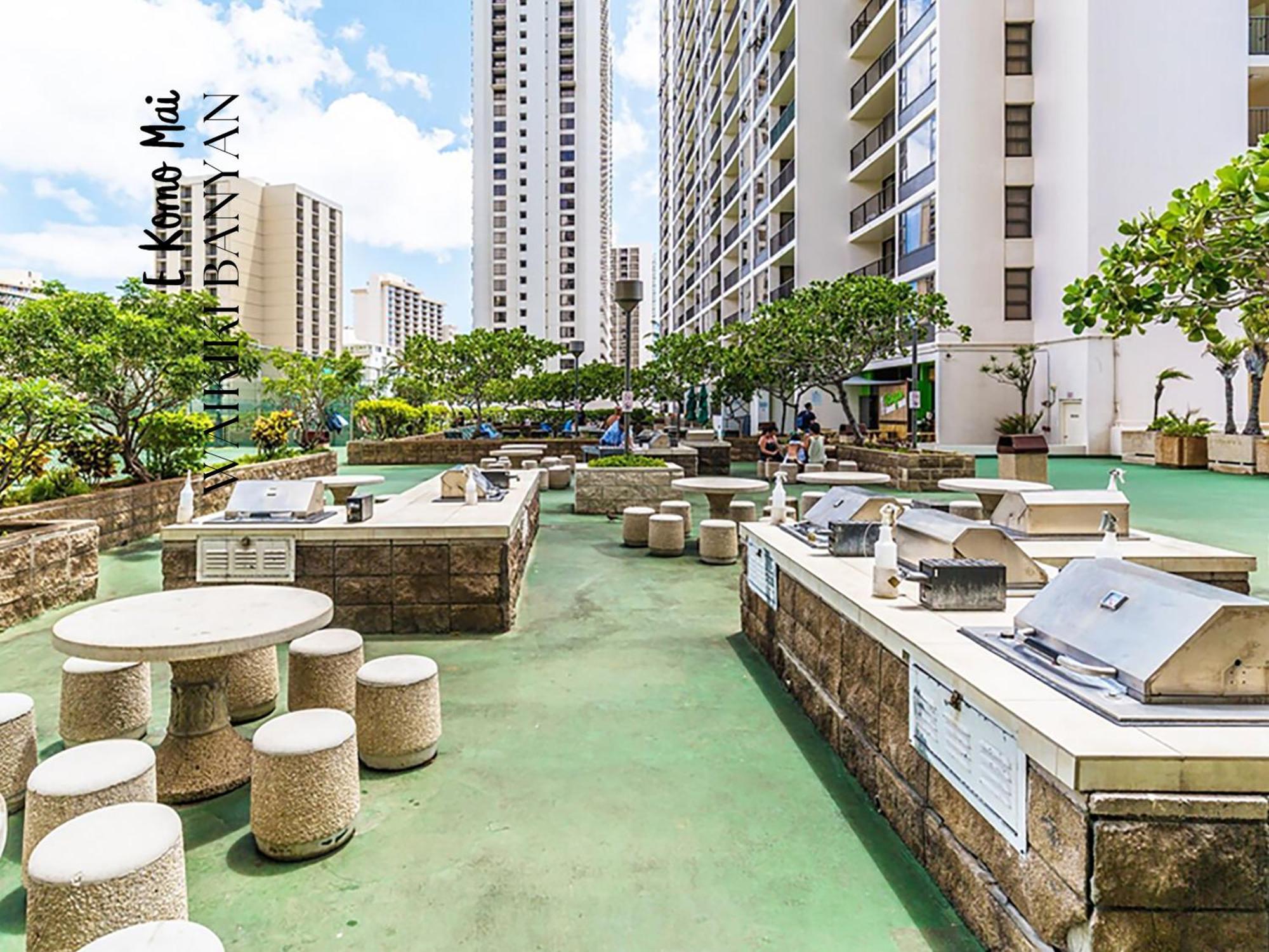 Stunning 1Bd A Block Away To Waikiki Beach Free Parking Гонолулу Экстерьер фото
